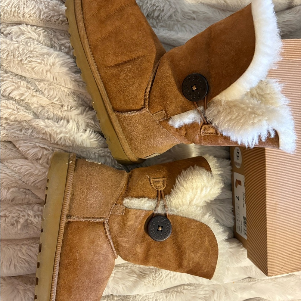 Ugg Bailey Button Boot